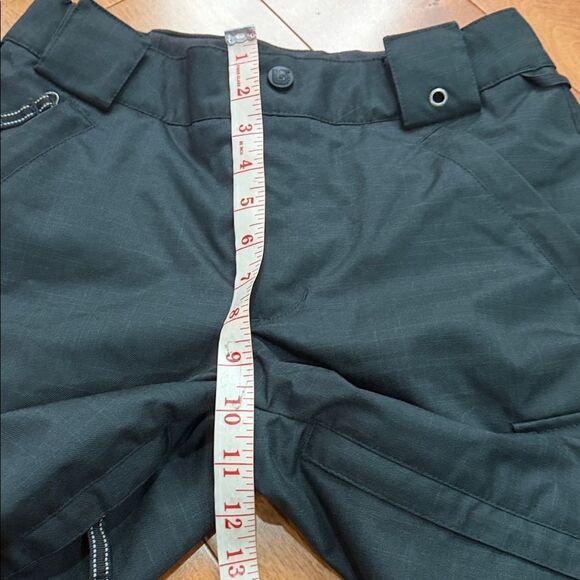 NWOT Burton Exile Dryride Cargo grownwithme insulated Pants Ski Snowboard size M - Picture 11 of 16